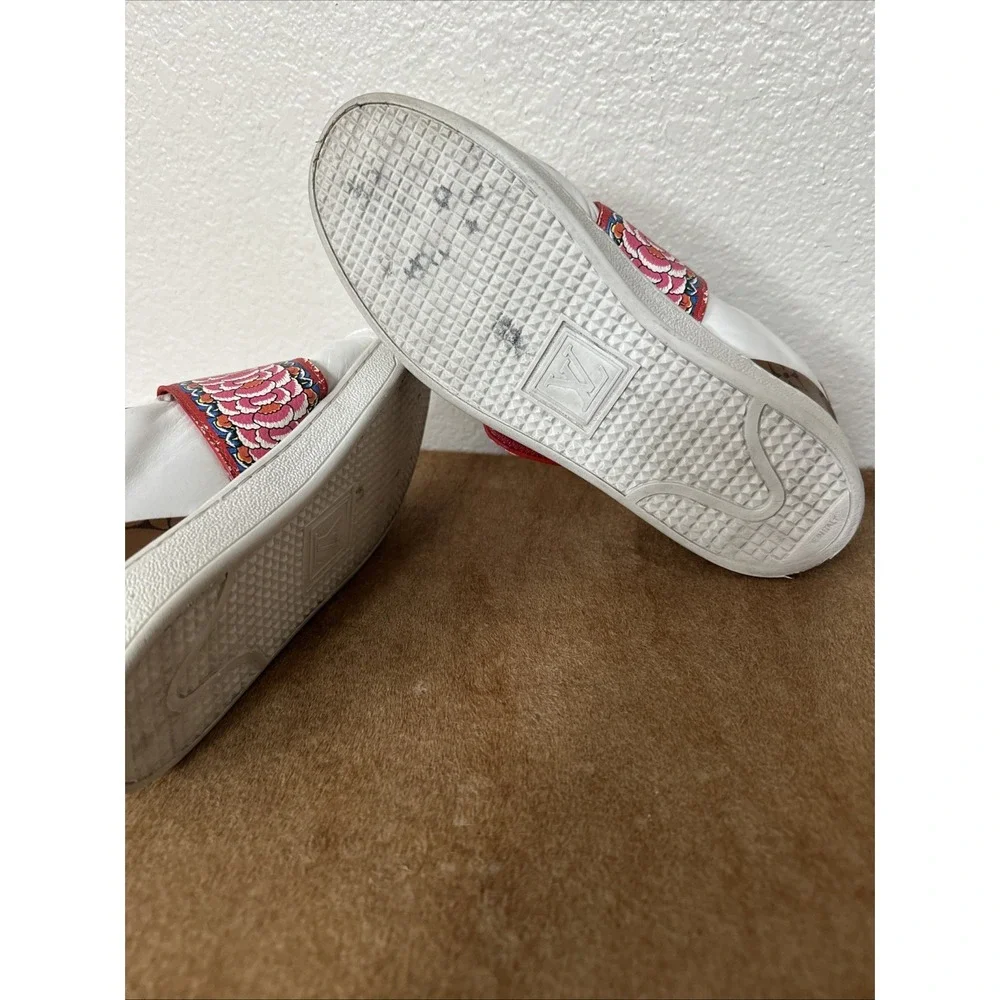 Louis vuitton authentic sneakers. Size EU‎ 39 US 8.5